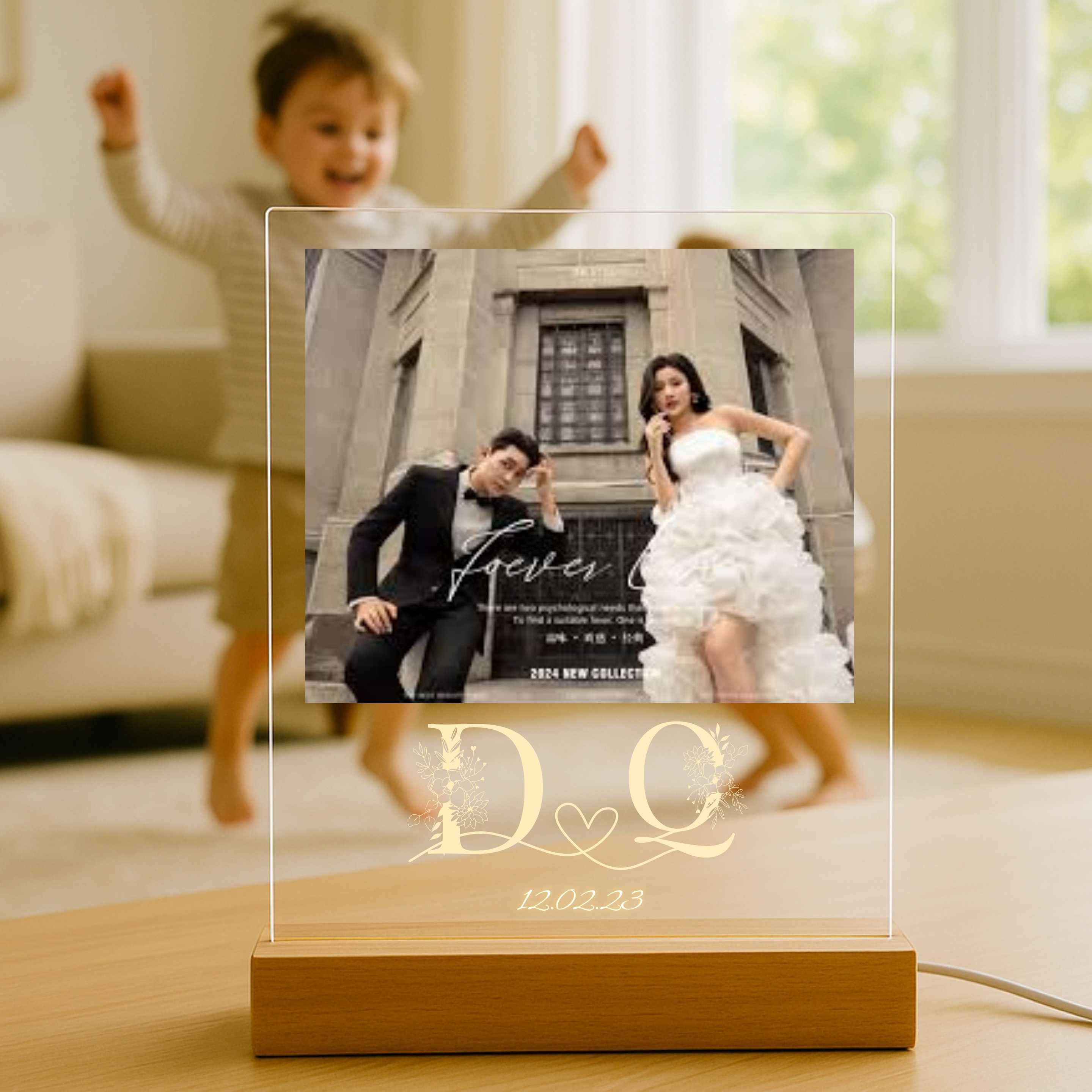 Đèn LED Acrylic Quà Tặng Sinh Nhật, Ngày Kỷ Niệm, Đám Cưới - Thiết kế Đèn Ngủ Kiến Tạo không Gian Riêng