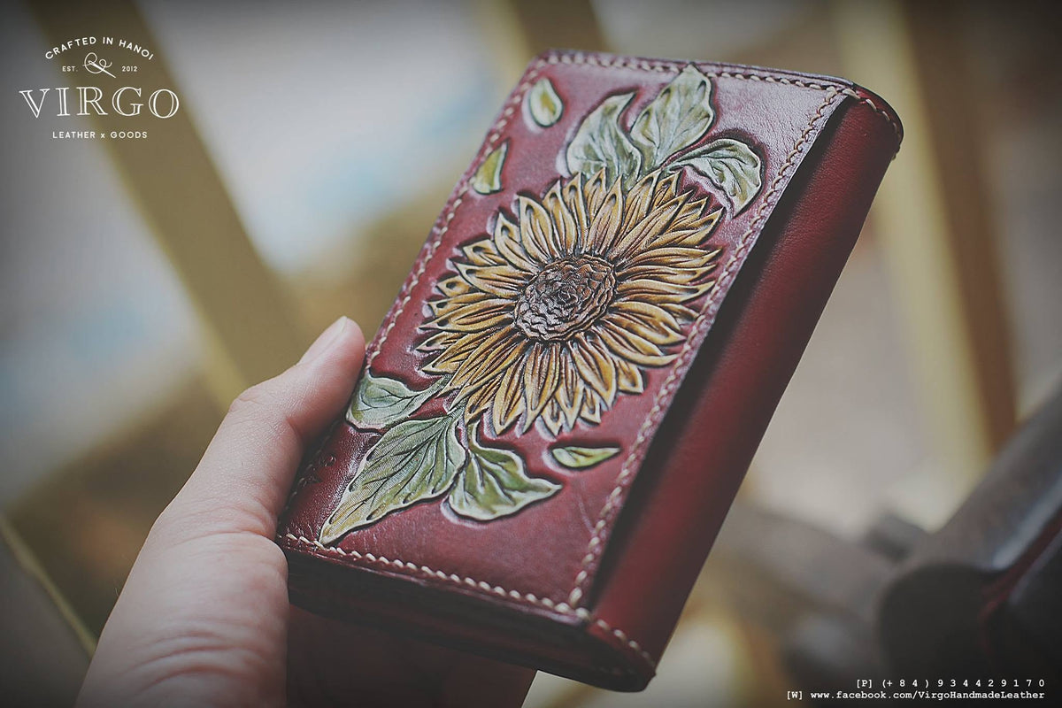 Sunflower Hand Carved Short Coin Wallet