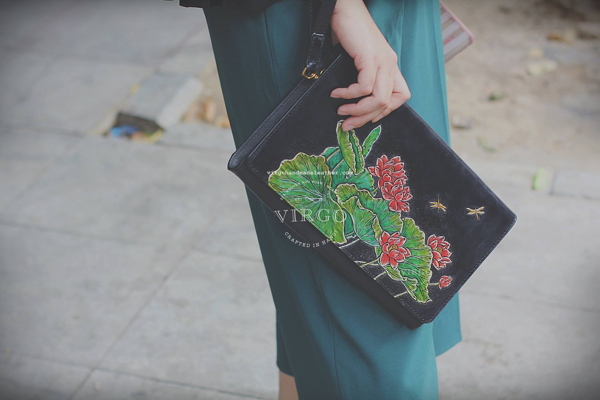 Aiko Lotus Clutch