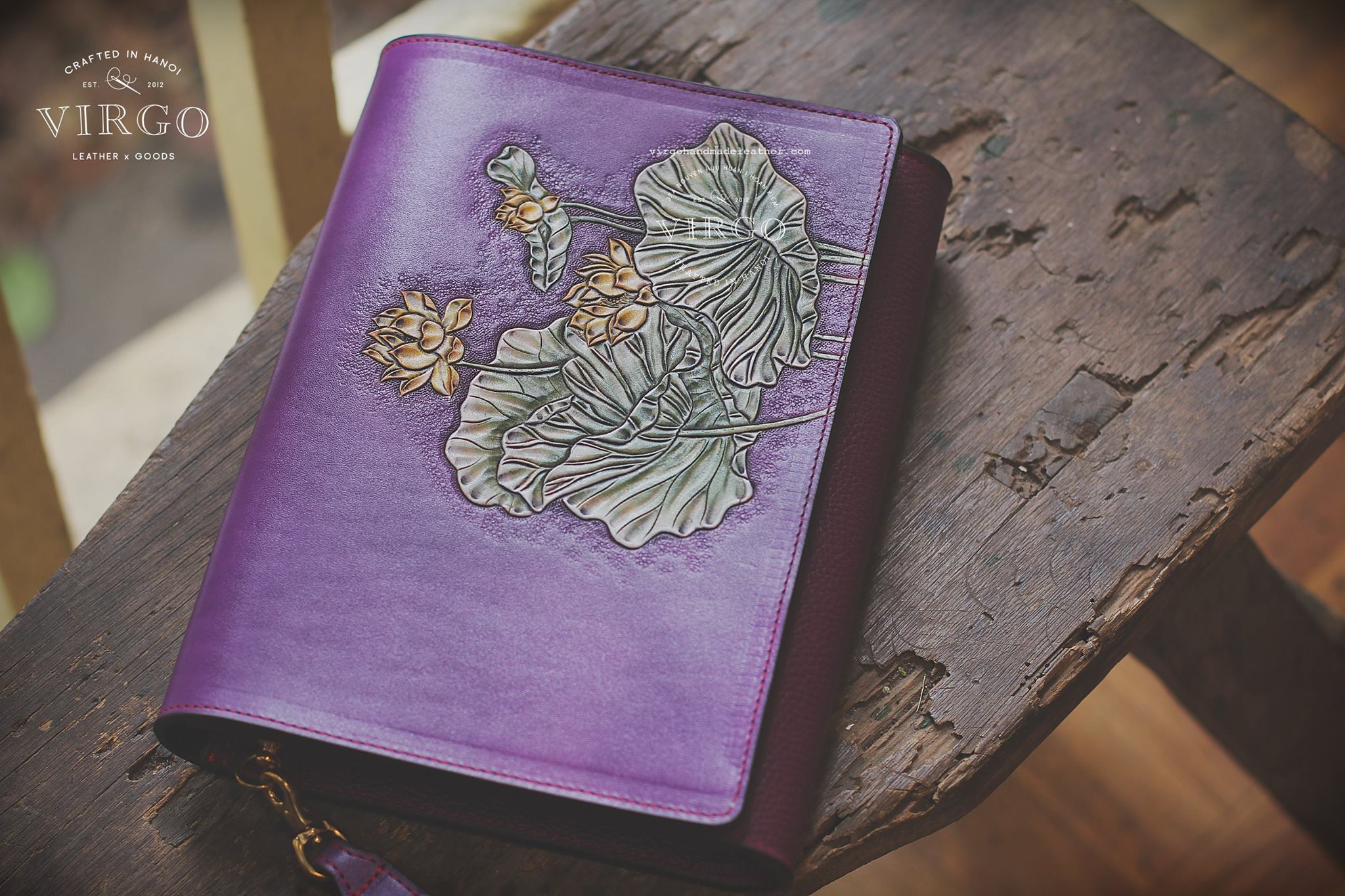 Mika Lotus Clutch