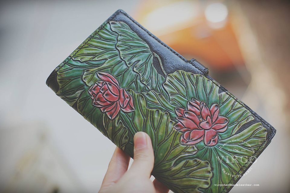Red Lotus Wallet
