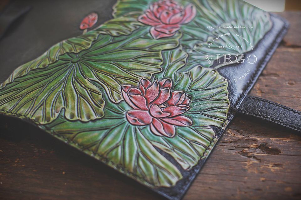 Red Lotus Wallet