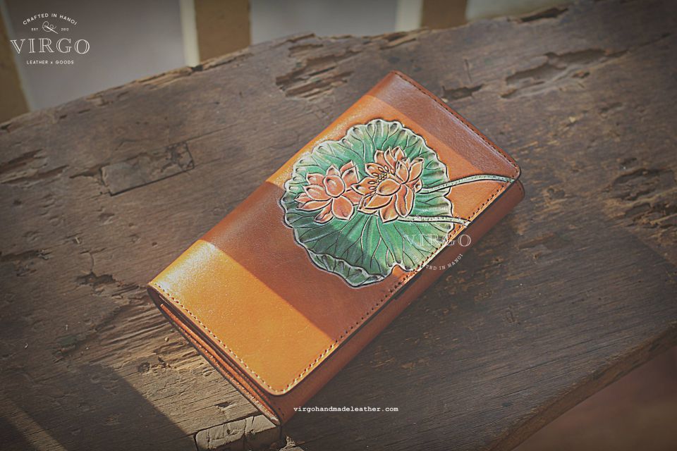 Luna Lotus Long Wallet