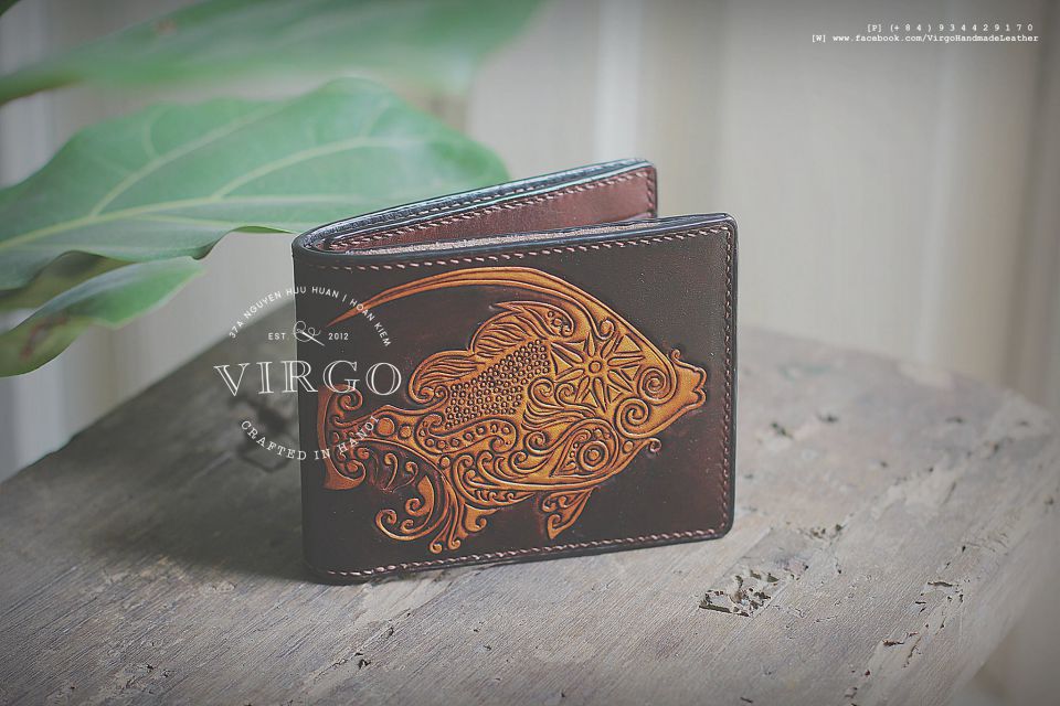 Golden Fish Men Carving Wallet