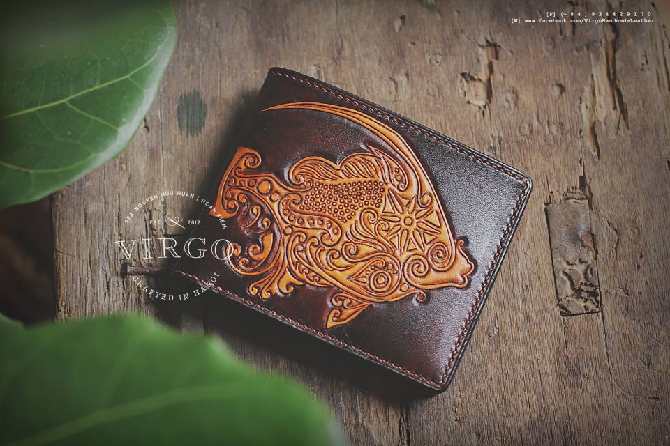 Golden Fish Men Carving Wallet
