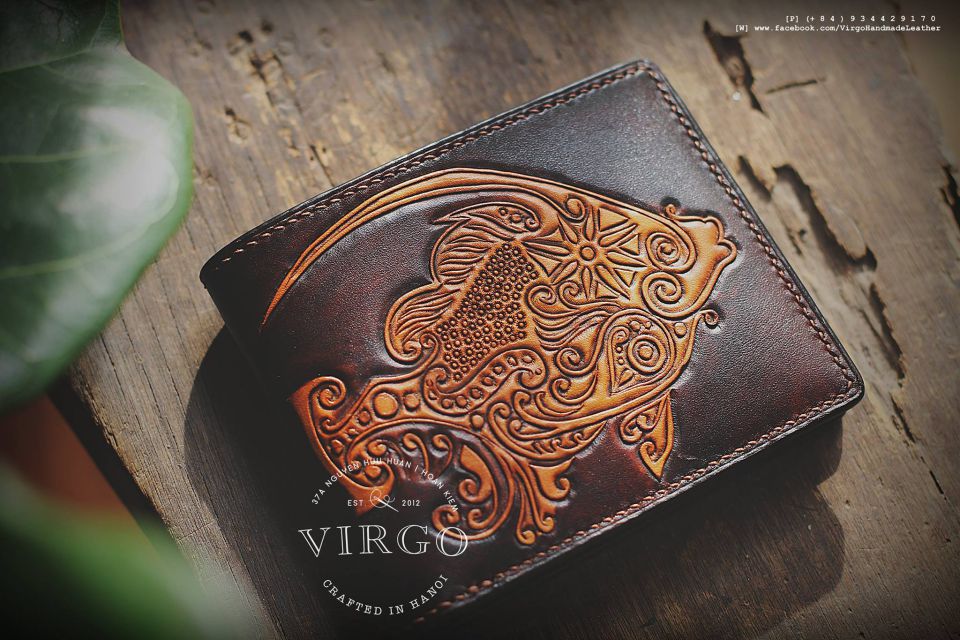 Golden Fish Men Carving Wallet