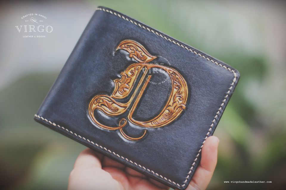 Letter D Men Carving Wallet