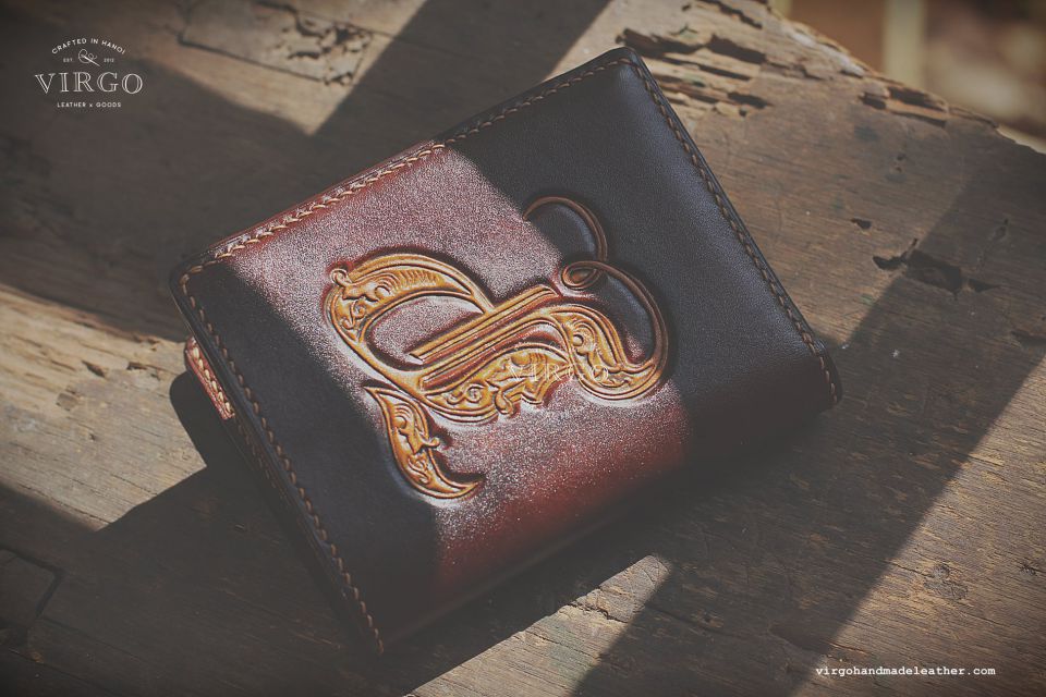 Letter P Men Carving Wallet