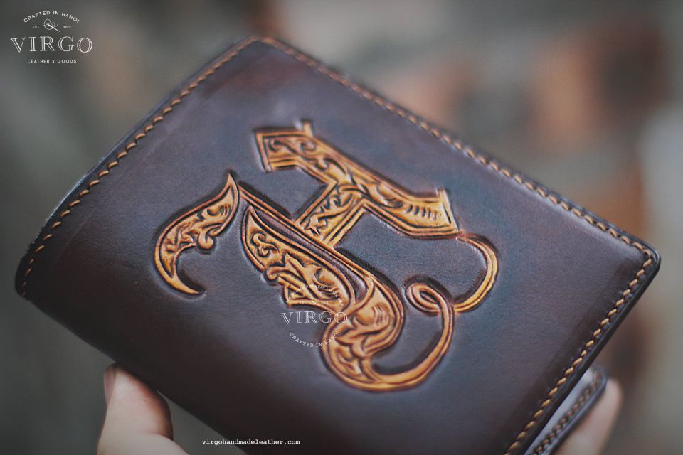 Letter H Men Carving Wallet