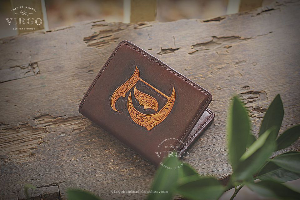 Letter T Men Carving Wallet