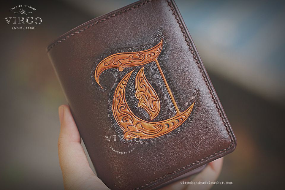 Letter T Men Carving Wallet