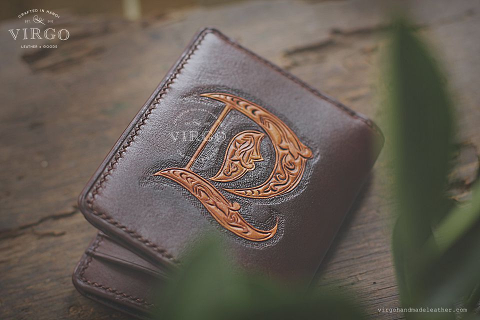 Letter T Men Carving Wallet