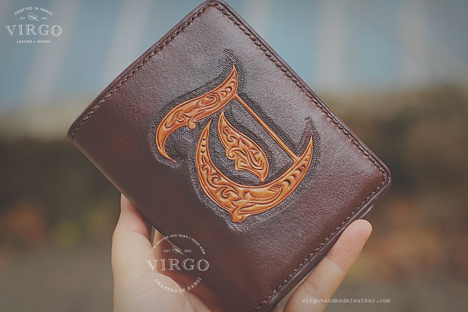 Letter T Men Carving Wallet