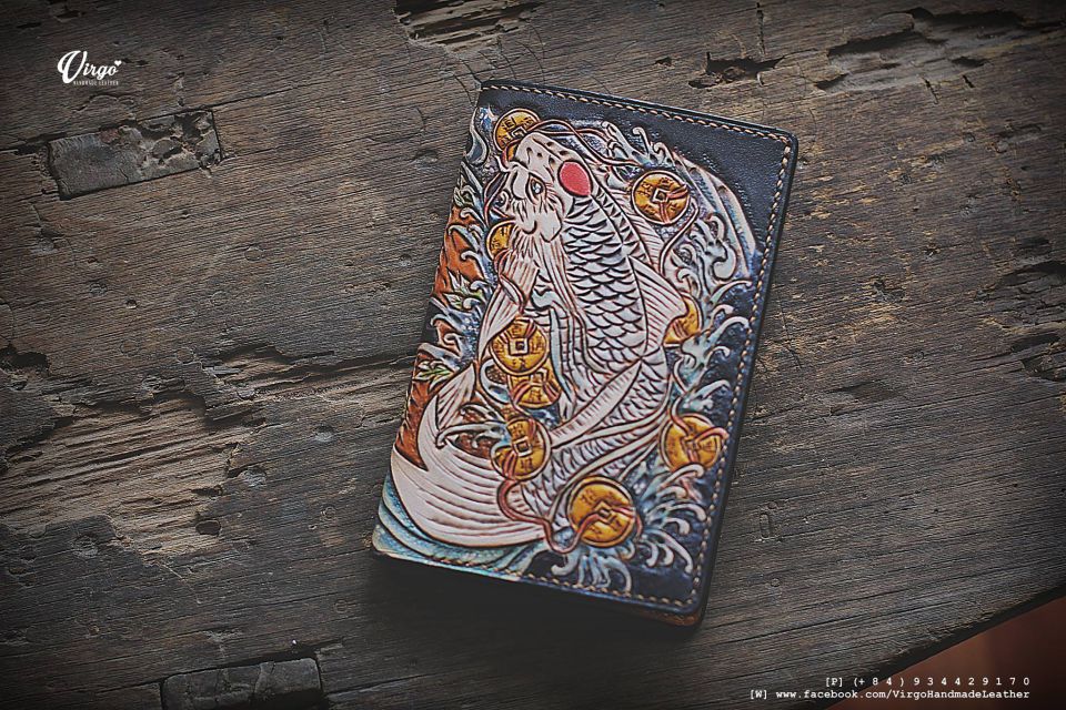 Koi Fish and Coin Men Carving Wallet
