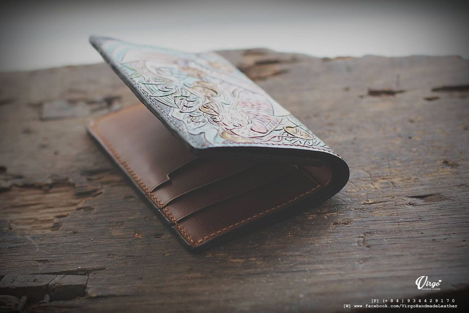 Koi Fish and Coin Bifold Men Carving Wallet 2