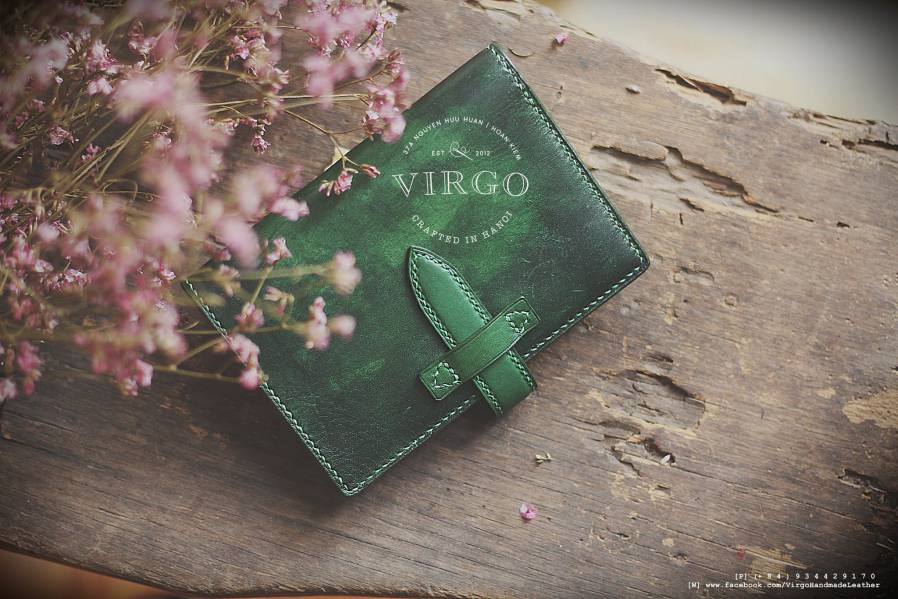 Camellia Hand Craved Medium Wallet