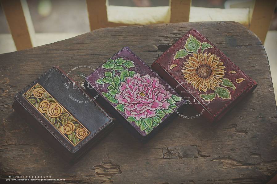 Peony Hand Carved Short Coin Wallet