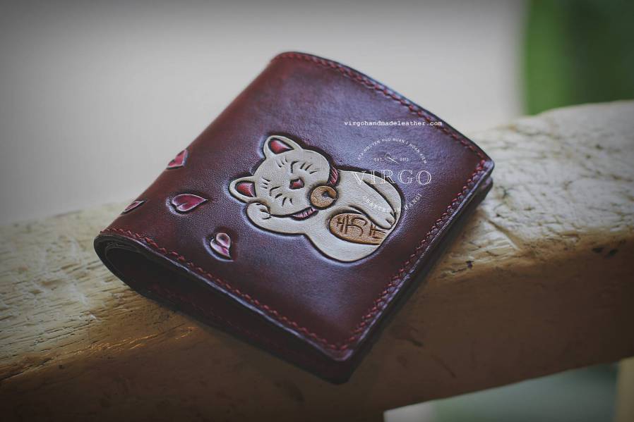 Maneki Neko Blosson Hand Carved Small Wallet