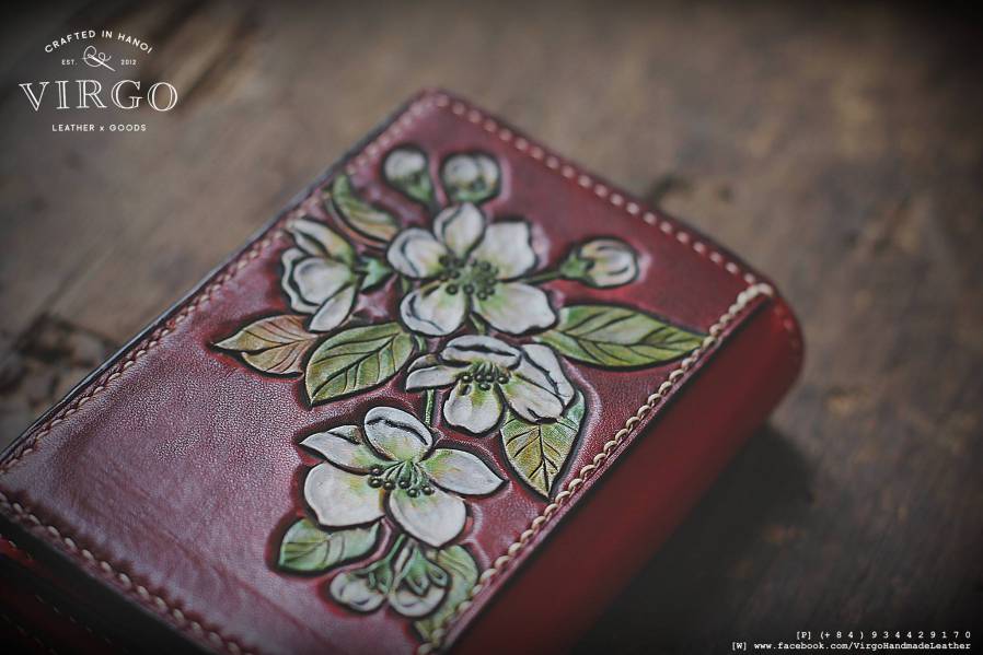 White Plum Hand Carved Short Coin Wallet