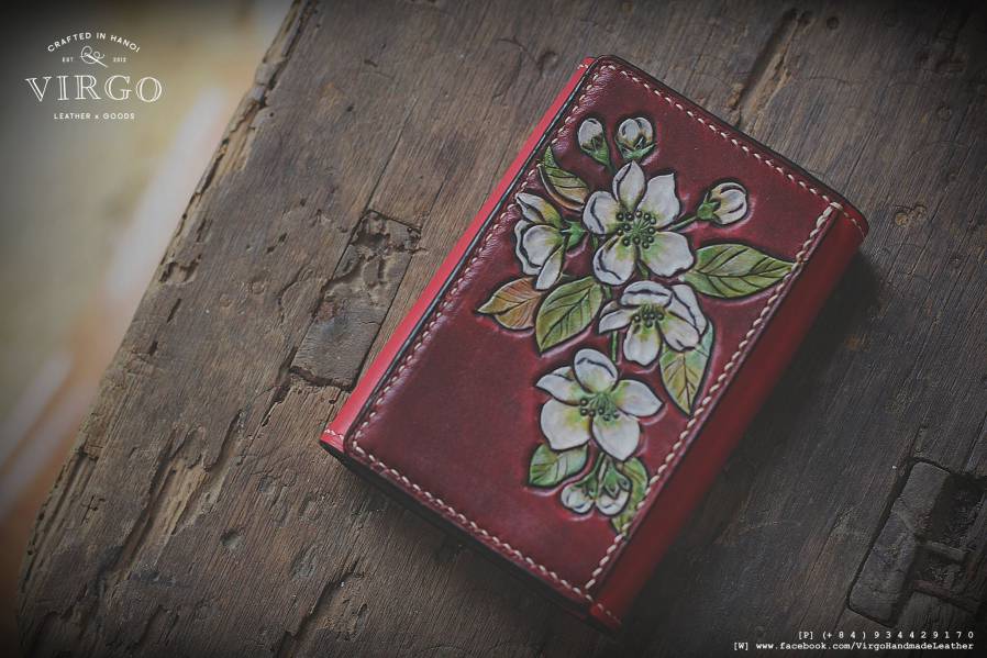 White Plum Hand Carved Short Coin Wallet