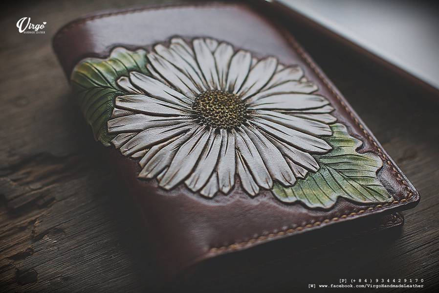Daisy Bifold Wallet