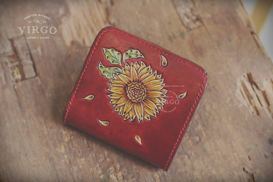 Maneki Neko Sunflower Carving Small Wallet